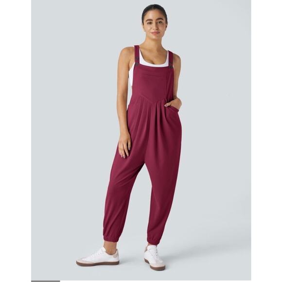 Halara Anemone Jumpsuit Overalls L Casual Adjustable Straps Pockets Pull-On NEW - Picture 1 of 11